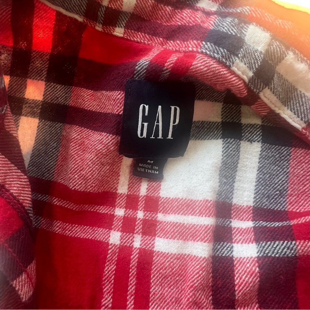Gap Red Blue Flannel Button Up Long Sleeve Women's M Shirt - Picture 2 of 7